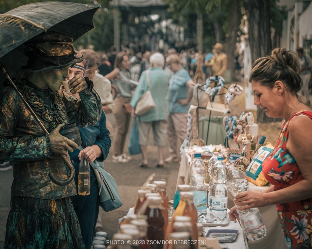 Kóstoló Taste testing